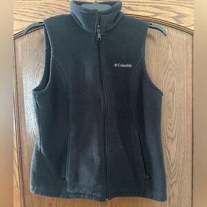 Columbia women’s fleece‎ vest